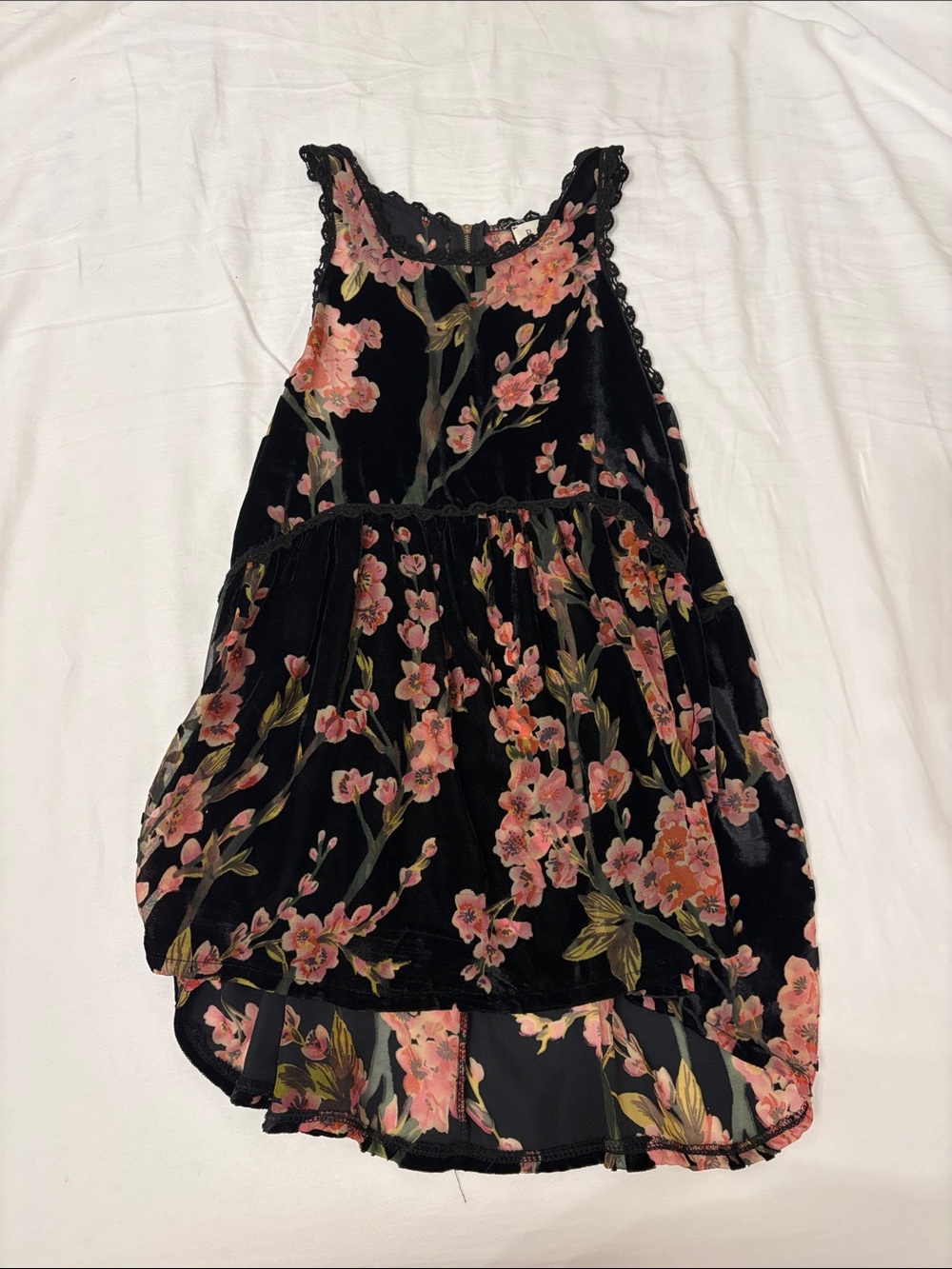 POL Floral Black Velvet High-Low Tank Top